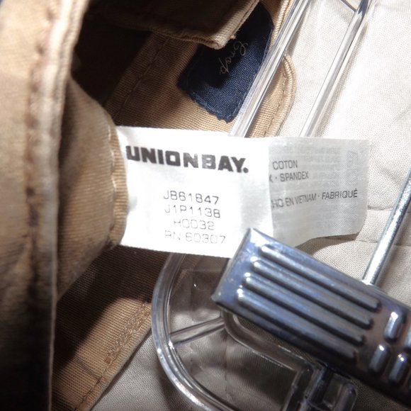 UNION BAY CROP JEANS SIZE 5 TAUPE BEIGE - Picture 2 of 6